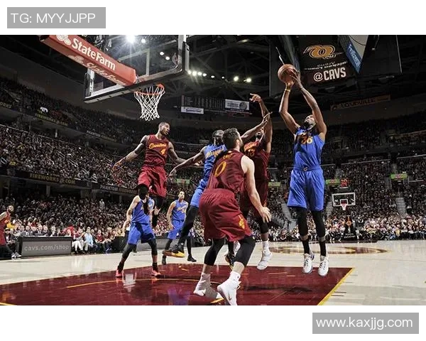 骑士在紧张对决中以微弱优势战胜勇士成功夺得胜利